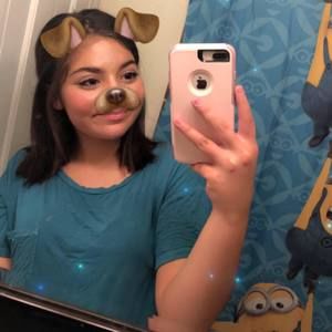 Meet your Posher, Marissa